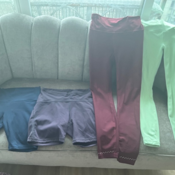 4 x Lululemon Tights size 6 - Picture 3 of 12